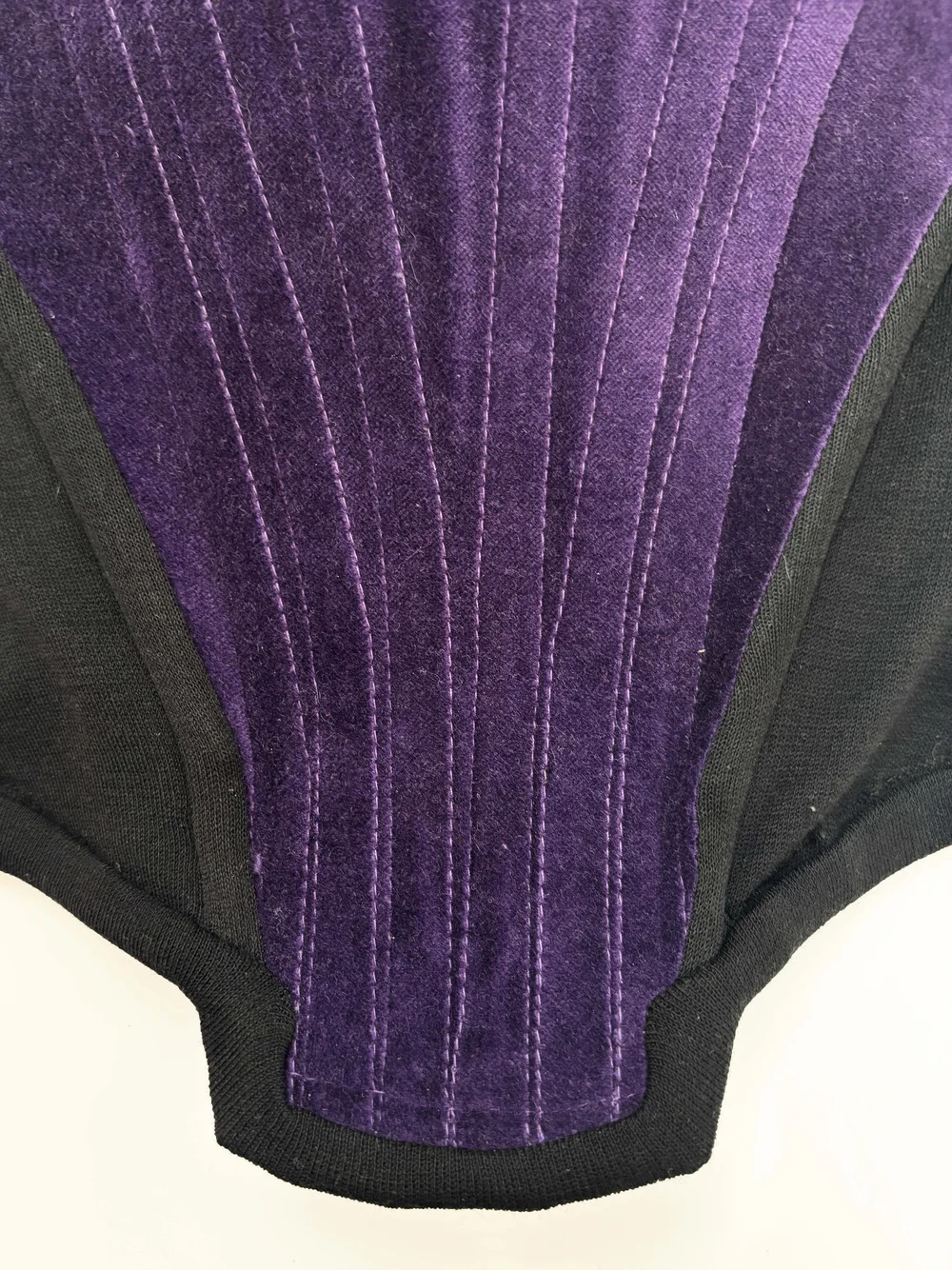 Vivienne Westwood 90s purple velvet corset — JAMES VELORIA